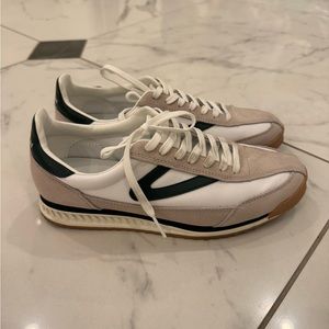 Tretorn sneakers sz 8 white w green